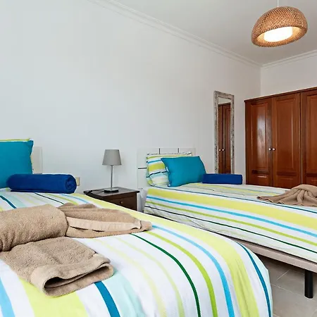 Βίλα 3br - Private Heated Pool - Parking