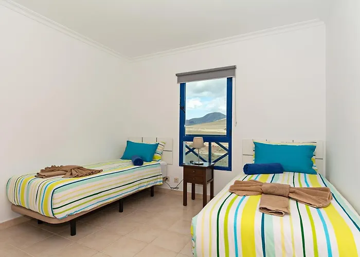 Vila 3br - Private Heated Pool - Parking *