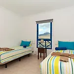 Villa 3br - Private Heated Pool - Parking *