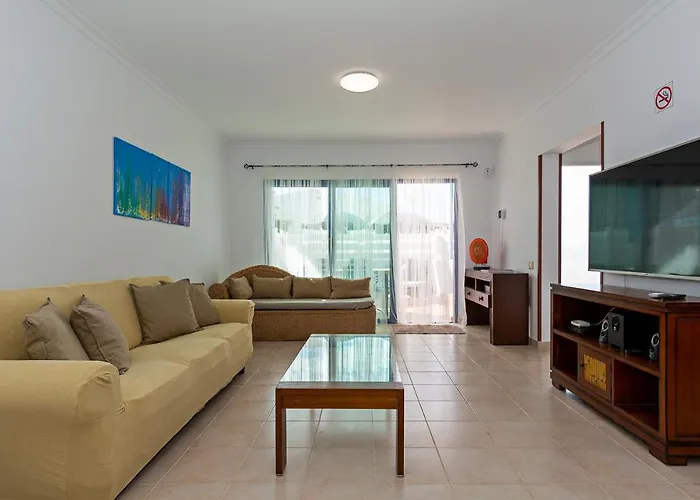 3br - Private Heated Pool - Parking *